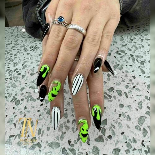 McKaylie Nail Salon 16 10 2025 04 16 38 1